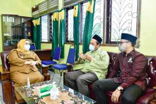 Bupati Kasmarni Kunjungi MUI Bengkalis, Bahas Program Satu Desa Satu Penyuluh Agama
