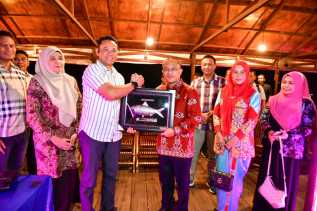 Silaturahmi dengan Tim Binfungtaswilnas Mabes TNI, Wabup Bengkalis Sampaikan Kondisi Abrasi