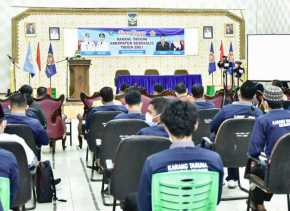 Ini Pesan Bupati Kasmarni Usai Buka Temu Karya Karang Taruna