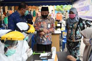 Putus Mata Rantai Penyebaran Covid-19, Dinkes Lakukan Rafid Test Massal di Pasar Terubuk Bengkalis