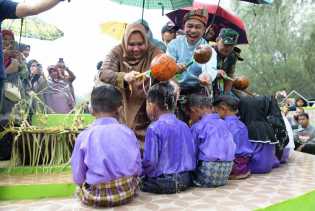 Mandi Safar Upaya Pemkab Bengkalis Promosikan Budaya dan Pariwisata Rupat Utara