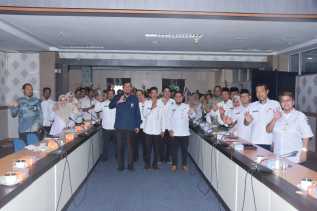Bupati Kasmarni Tegaskan dalam Penerapan Layanan Publik Harus Memperhatikan 6 Prinsip Pelayanan