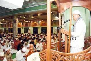 Dini Hari Nanti, Sholat Gerhana Bulan Digelar di Istiqomah