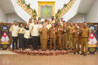 Bahas Pengukuhan dan Program Kegiatan, Bupati Kasmarni Terima Audensi BCN
