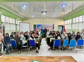 35 Anggota Life Engslish Club SMAN 2 Bengkalis Ikuti Pelatihan Speaking Without Stummering 