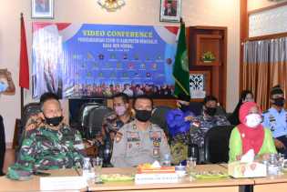 Plh. Bupati Ikuti Pidato Kenegaraan HUT RI Ke-75