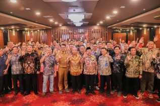 Bupati Kasmarni: Perencanaan Pengadaan Barang dan Jasa Perlu Diperhatikan Secara Khusus