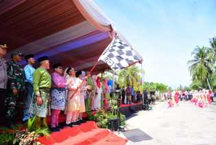 Semarak dan Sukseskan MTQ Ke-50 Tingkat Kab. Bengkalis, Ribuan Peserta Pawai Ta'aruf Resmi Dilepas Bupati Bengkalis