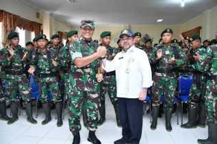 Usai Sholat Jum’at, Pangdivif 1/Kostrad Tinjau Lokasi Karhutla di Kecamatan Rupat