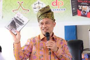 Bagus Santoso Berharap Lahirnya Penulis Hebat di Bengkalis