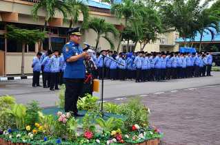 Bupati Amril Minta Dishub Tingkatkan Kenyamanan Pelayanan 