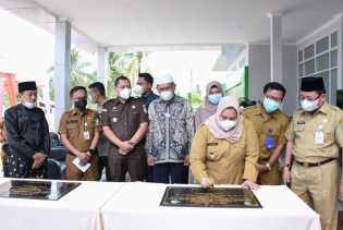 Bupati Kasmarni Resmikan Pemakaian UPT Pukesmas Meskom dan Sungai Alam