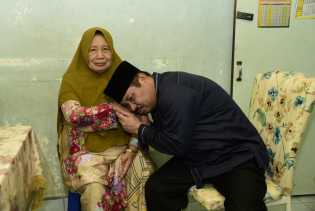 Ingat Perjuangan Emaknya, Bupati Amril Mukminin Ucapan Selamat Hari Ibu ke-91 Tahun 2019