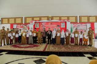 768 Orang Pelajar Kecamatan Bantan Terima Bantuan Beasiswa PIP