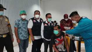Keinginan Bupati Kasmarni Buka Layanan Vaksin di Pusat Perbelanjaan di Duri Terwujud 