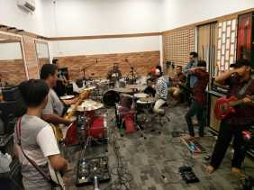 Ayo Saksikan, Penampilan Musisi “Bengkalis Roctober” Harmoni Untuk Negeri