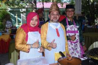 Buka Lomba Masak, Kasmarni: Mudah-mudahan Kompak Bukan Hanya Saat Lomba, Tetapi Dimana Saja