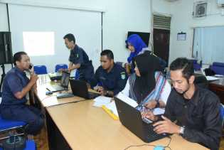 Untuk Tertib Administrasi PBJ 2019, Hari ini Diskominfotik Mulai Entri RUP
