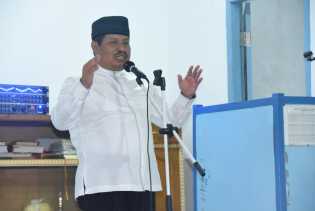 Bupati Amril Ingatkan Umat Islam Tak Lupa Membayar Zakat