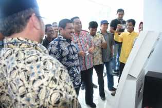 Bupati Amril Sulap Gedung Pujasera Jadi UPT Disdukcapil