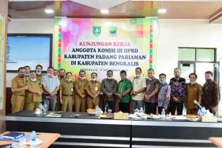 Bahas Peningkatan PAD, Wakil Ketua DPRD Padang Pariaman Kunker ke Kabupaten Bengkalis