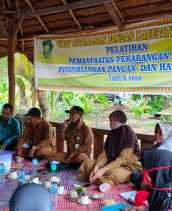 DKP Gelar Pelatihan Pembuatan POC Sebagai Pupuk Alternatif Pemanfaatan Halaman Rumah