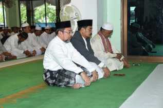 Bupati Ajak Tingkatkan Ketakwaan
