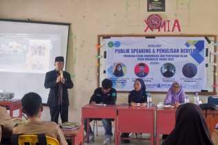 Sambangi MAN 2 Bengkalis, Dosen dan Mahasiswa STAIN Adakan Sosialisasi Publik Speaking serta Penulisan Berita