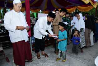 Masjid As Sa'adah Bersama Kapolres Bengkalis Santuni Puluhan Anak Yatim