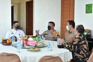 Kapolda Riau Sosialiasikan Omnibus Law di Bengkalis