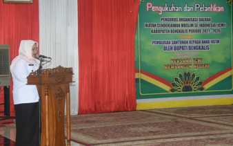 Bupati Kasmarni Ucapkan Selamat Pada Pengurus ICMI yang Baru Dilantik, Ini Harapannya