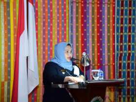 Bupati Kasmarni Sampaikan Jawaban dan Penjelasan atas Pandangan Umum 7 Fraksi DPRD  Bengkalis