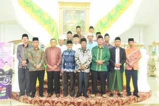 Pimpinan Pondok Modern Gontor Doakan Bupati Amril Mukminin Sukses Pimpin Kabupaten Bengkalis