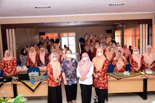 Puluhan Anggota DWP Bengkalis Ikuti Penyuluhan Kesehatan Mengenali Depresi pada Keluarga 