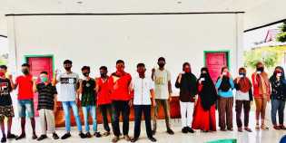 Hasil Reling, 1.008 Warga Terima KTP-el 