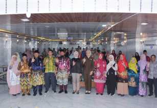 Kasmarni Berharap Penanganan Kasus Kekerasan Perempuan dan Anak Ditangani secara Terpadu 