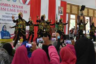 Ditaja TP PKK, Lomba Senam Kreasi Lagu Dayak Berlangsung Seru