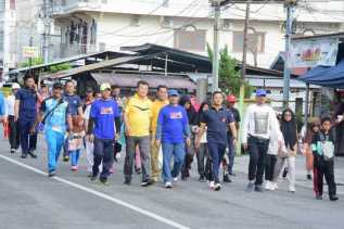 Wakil Bupati Bagus Santoso Bersama Forkopimda Bengkalis, Ikuti Jalan Sehat Bersama  Masyarakat Hingga Finish