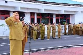 Lewat Apel Pagi, Bupati Kasmarni Ingatkan ASN Tingkatkan Disiplin, Integritas serta Loyalitas Pengabdian untuk Daerah