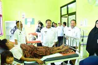 Bupati Amril Instruksikan Kadis Kesehatan Buka Posko Kesehatan Dampak Kabut Asap