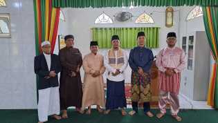 Gema Takbir di Musholla Al-Azhar Bengkalis, Jemaah Laksanakan Salat Idul Fitri 1447 H dengan Khidmat