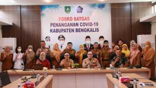Diskes Gelar Pertemuan Bahas Penanganan Obat Sirup
