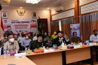 H. Bustami HY Ikuti Kelompok Diskusi Terpumpun Informasi Monev Transfer ke Daerah dan DD Secara Virtual