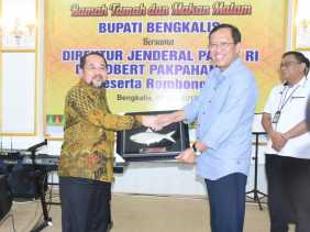 Berkunjung ke Bengkalis, Direktur Jenderal Pajak RI Dijamu di Rumah Dinas Bupati