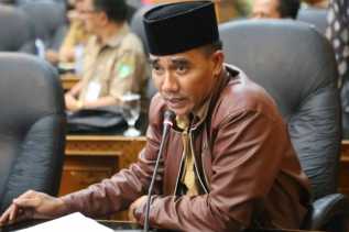Sebelum Sampaikan Aspirasi, Pasla “Kenalkan” Plt Kadiskominfotik, Jelaskan Wartawan Salah Kutip