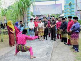 Hari Jadi ke-512 Bengkalis, Bupati Ziarah ke Makam Pejuang Bengkalis 