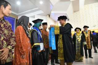 ISNJ Bengkalis Wisudakan 111 Sarjana dan Pascasarjana Perdana, Bupati Bengkalis Ucapkan Tahniah 