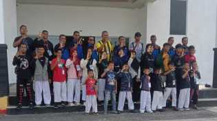 Open Karate Se-Provinsi Riau, Kabupaten Bengkalis Raih Juara Umum II 