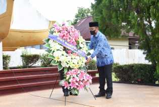 HUT ke-50 Korpri, Bagus Santoso Pimpin Ziarah Makam Pahlawan