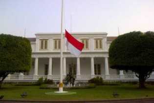 Peringati G30S/PKI, Bupati Bengkalis Imbau Warganya Besok Kibarkan Bendera Setengah Tiang